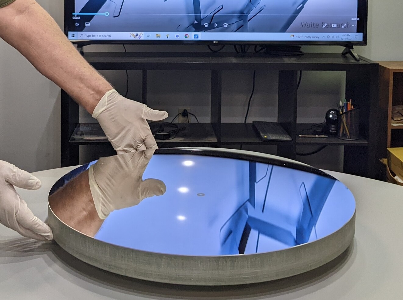 A finished 20-inch f/3.3 precision telescope mirror